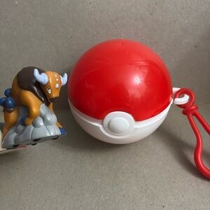 1999 Burger King Pokemon #128 Tauros with Pokeball